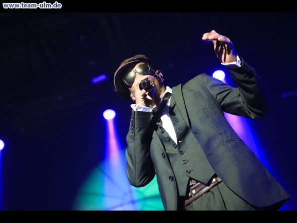 Seeed @ Ratiopharm Arena - Bild 18