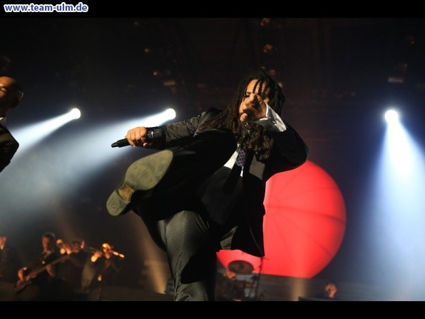 Seeed @ Ratiopharm Arena - Bild 36