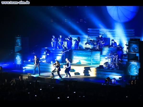 Seeed @ Ratiopharm Arena - Bild 39