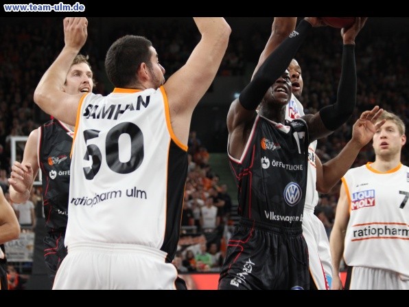 ratiopharm Ulm gegen Braunschweig @ Ratiopharm Arena - Bild 17
