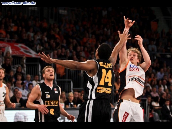 ratiopharm Ulm gegen Ludwigsburg @ Ratiopharm Arena - Bild 26
