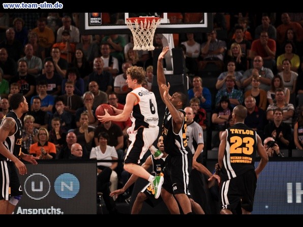 ratiopharm Ulm gegen Ludwigsburg @ Ratiopharm Arena - Bild 89