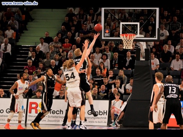 ratiopharm Ulm gegen T&uuml;bingen @ Ratiopharm Arena - Bild 13