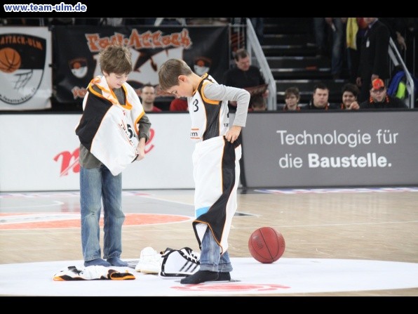 Ulm gegen Giessen @ Ratiopharm Arena - Bild 24