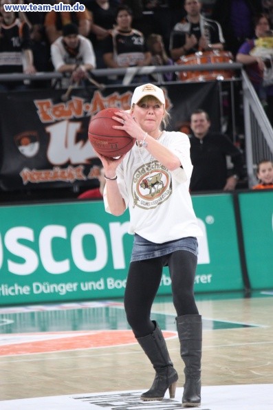 Ulm gegen Giessen @ Ratiopharm Arena - Bild 44