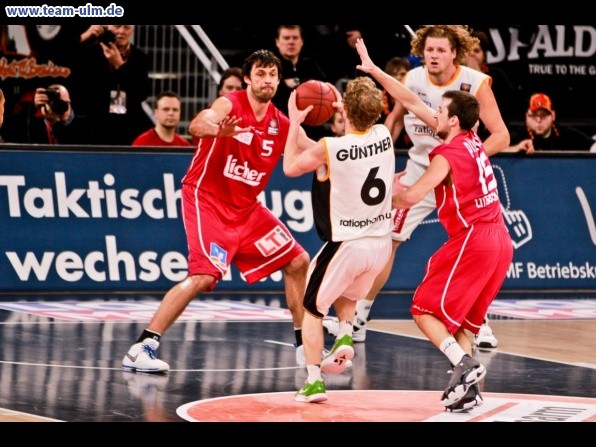 Ulm gegen Giessen @ Ratiopharm Arena - Bild 68