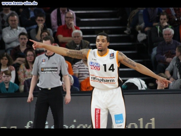 ratiopharm Ulm gegen Frankfurt @ Ratiopharm Arena - Bild 17