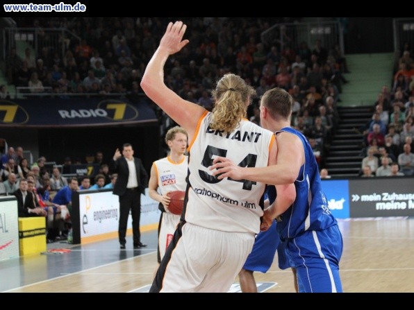 ratiopharm Ulm gegen Frankfurt @ Ratiopharm Arena - Bild 35