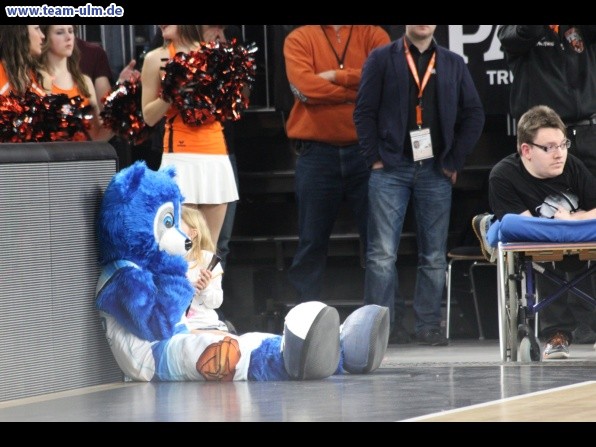 ratiopharm Ulm gegen Frankfurt @ Ratiopharm Arena - Bild 47
