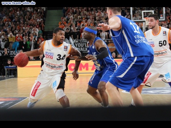 ratiopharm Ulm gegen Frankfurt @ Ratiopharm Arena - Bild 54