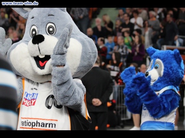 ratiopharm Ulm gegen Frankfurt @ Ratiopharm Arena - Bild 8