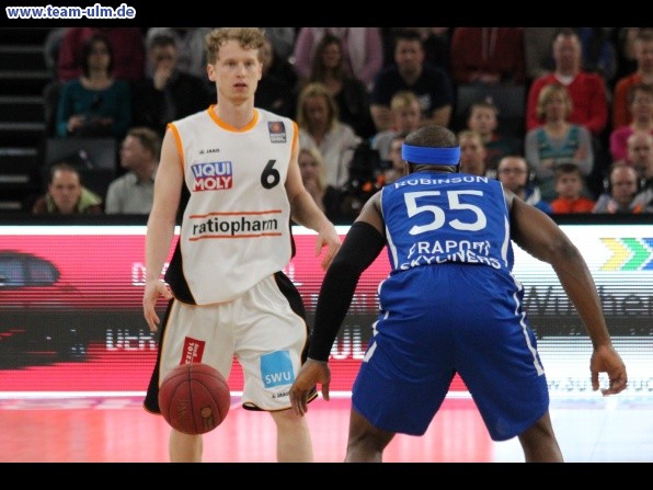 ratiopharm Ulm gegen Frankfurt @ Ratiopharm Arena - Bild 9