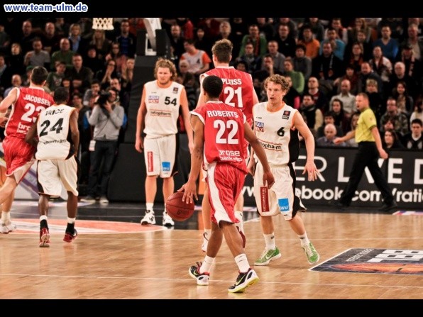 Ulm gegen Bamberg @ Ratiopharm Arena - Bild 18