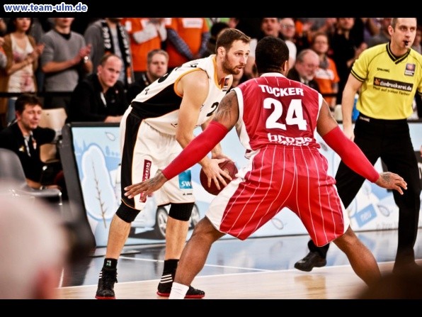 Ulm gegen Bamberg @ Ratiopharm Arena - Bild 8