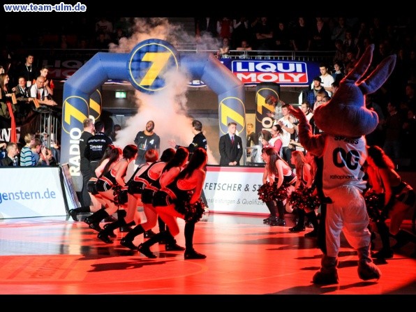 ratiopharm Ulm gegen Alba Berlin @ Ratiopharm Arena - Bild 1