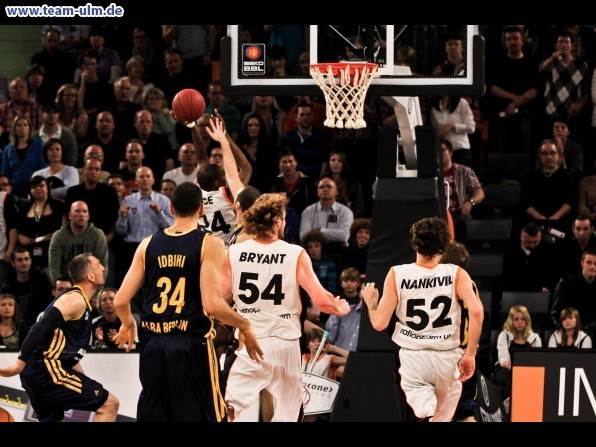 ratiopharm Ulm gegen Alba Berlin @ Ratiopharm Arena - Bild 28