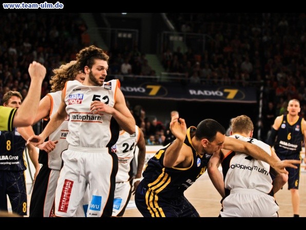 ratiopharm Ulm gegen Alba Berlin @ Ratiopharm Arena - Bild 32