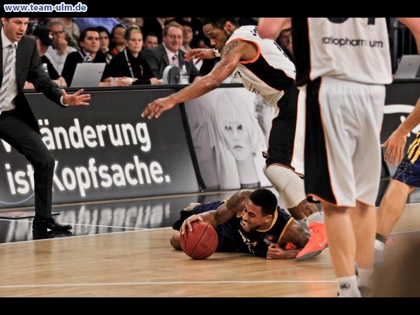 ratiopharm Ulm gegen Alba Berlin @ Ratiopharm Arena - Bild 34