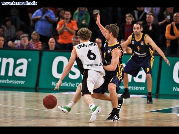 ratiopharm Ulm gegen Alba Berlin @ Ratiopharm Arena - Bild 39