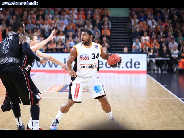 ratiopharm Ulm gegen Quakenbr&uuml;ck @ Ratiopharm Arena - Bild 33