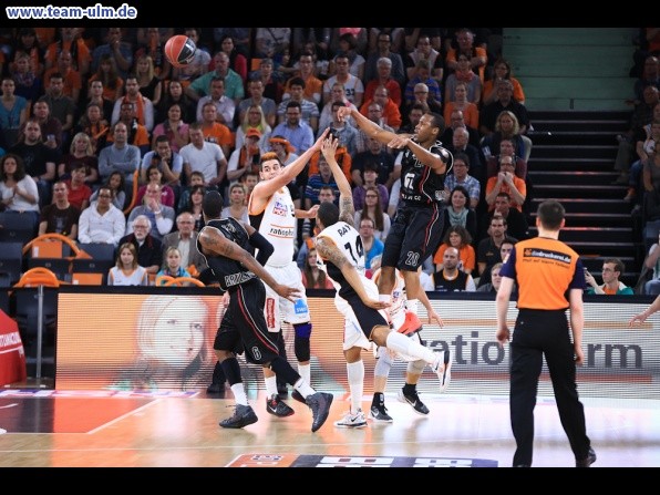 ratiopharm Ulm gegen Quakenbr&uuml;ck @ Ratiopharm Arena - Bild 36