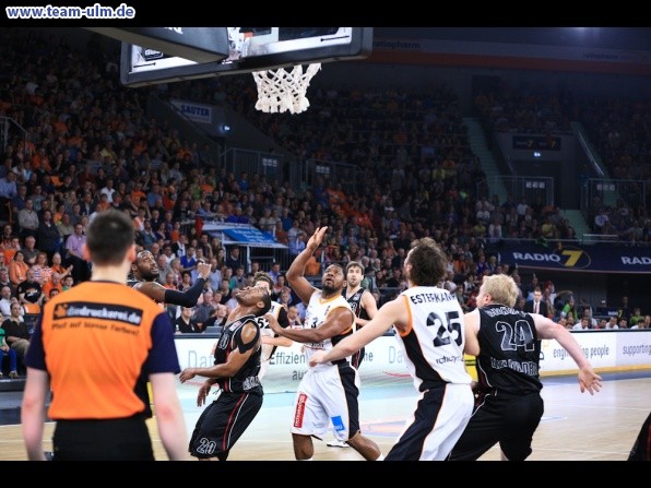 ratiopharm Ulm gegen Quakenbr&uuml;ck @ Ratiopharm Arena - Bild 37