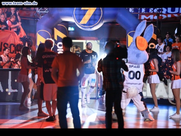 ratiopharm Ulm gegen Quakenbr&uuml;ck @ Ratiopharm Arena - Bild 8