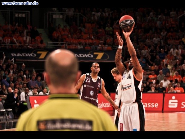 Ulm gegen Braunschweig PlayOff Viertelfinale #3 @ Ratiopharm Arena - Bild 14