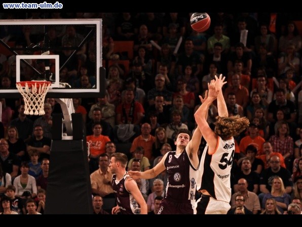 Ulm gegen Braunschweig PlayOff Viertelfinale #3 @ Ratiopharm Arena - Bild 31