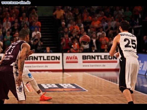 Ulm gegen Braunschweig PlayOff Viertelfinale #3 @ Ratiopharm Arena - Bild 9