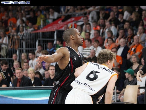 ratiopharm Ulm gegen Quakenbr&uuml;ck @ Ratiopharm Arena - Bild 7
