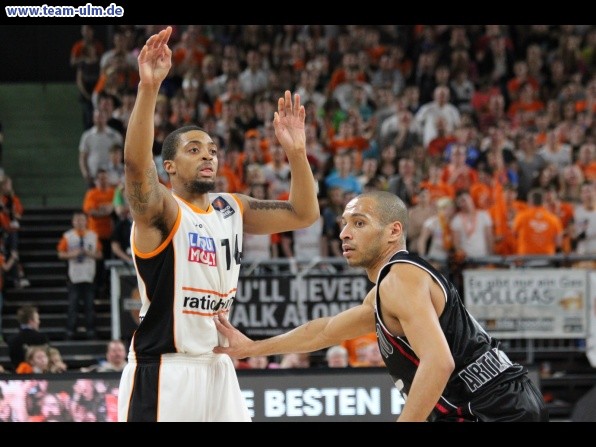 ratiopharm Ulm gegen Quakenbr&uuml;ck @ Ratiopharm Arena - Bild 79