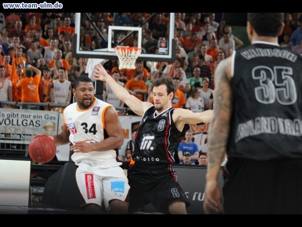 ratiopharm Ulm gegen Quakenbr&uuml;ck @ Ratiopharm Arena - Bild 85