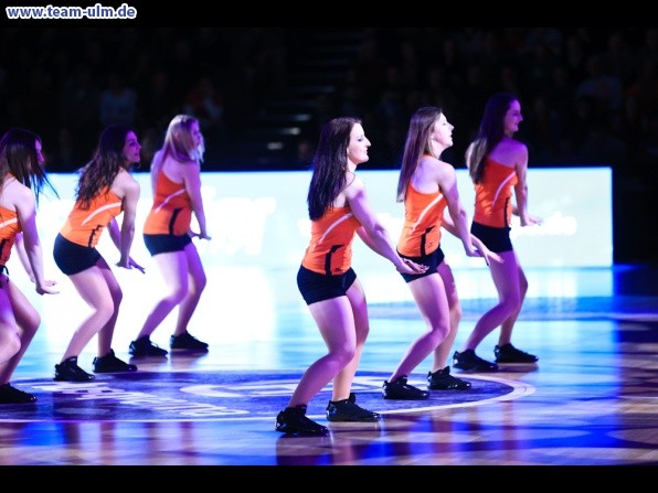 ratiopharm Ulm gegen Bremerhaven @ Ratiopharm Arena - Bild 10