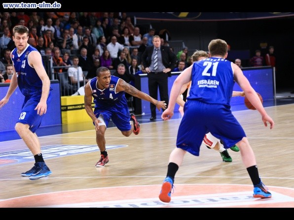 ratiopharm Ulm gegen Bremerhaven @ Ratiopharm Arena - Bild 15
