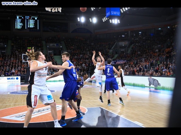 ratiopharm Ulm gegen Bremerhaven @ Ratiopharm Arena - Bild 16