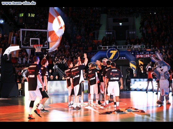 ratiopharm Ulm gegen Bremerhaven @ Ratiopharm Arena - Bild 4