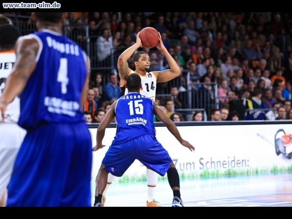 ratiopharm Ulm gegen Bremerhaven @ Ratiopharm Arena - Bild 53