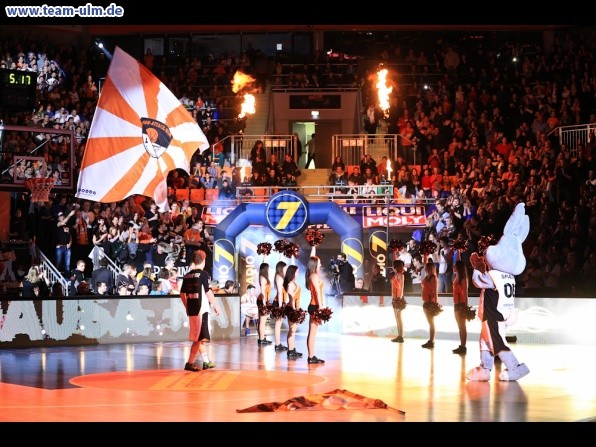 ratiopharm Ulm gegen Bremerhaven @ Ratiopharm Arena - Bild 7