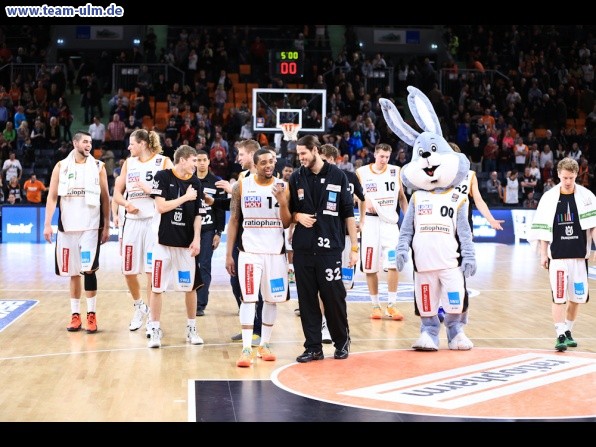 ratiopharm Ulm gegen Bremerhaven @ Ratiopharm Arena - Bild 72