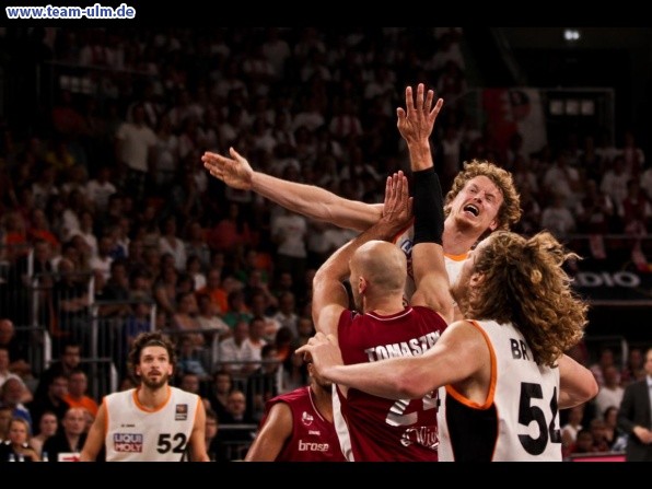 ratiopharm Ulm - W&uuml;rzburg PlayOff Halbfinale #1 @ Ratiopharm Arena - Bild 28