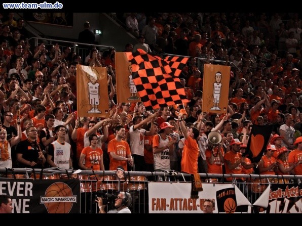 ratiopharm Ulm - W&uuml;rzburg PlayOff Halbfinale #1 @ Ratiopharm Arena - Bild 43