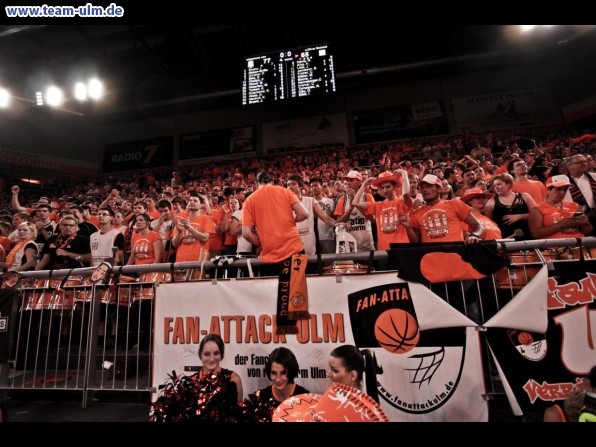 ratiopharm Ulm - W&uuml;rzburg PlayOff Halbfinale #1 @ Ratiopharm Arena - Bild 49
