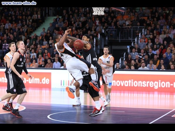 ratiopharm Ulm gegen München @ Ratiopharm Arena - Bild 23