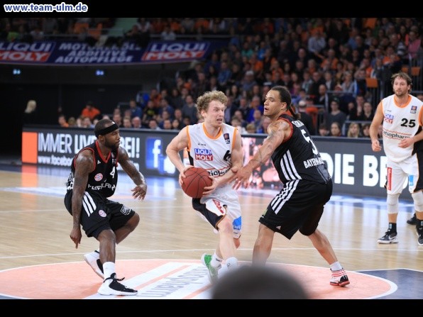 ratiopharm Ulm gegen München @ Ratiopharm Arena - Bild 29