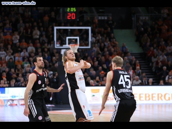 ratiopharm Ulm gegen München @ Ratiopharm Arena - Bild 38