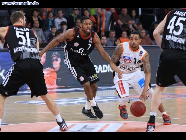 ratiopharm Ulm gegen München @ Ratiopharm Arena - Bild 47