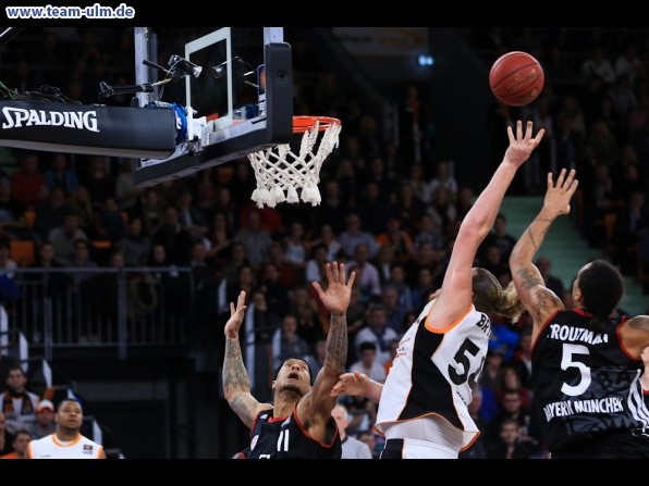 ratiopharm Ulm gegen München @ Ratiopharm Arena - Bild 59