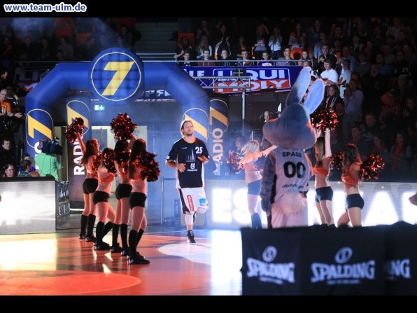 ratiopharm Ulm gegen München @ Ratiopharm Arena - Bild 7