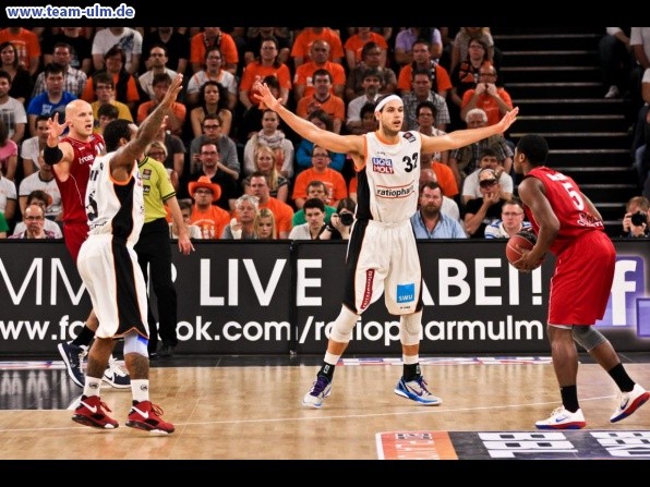 ratiopharm Ulm - W&uuml;rzburg PlayOff Halbfinale #3 @ Ratiopharm Arena - Bild 11